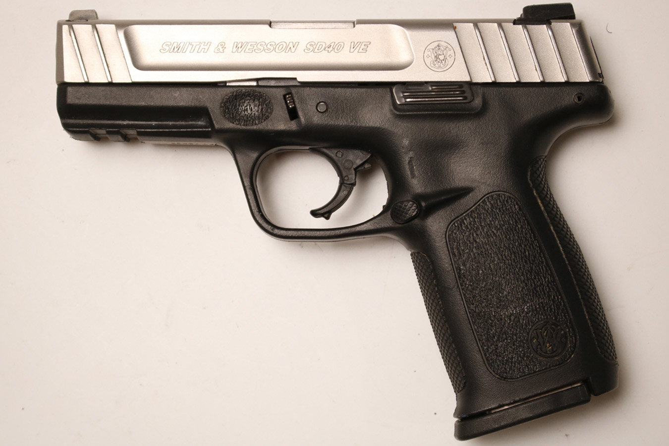 SMITH AND WESSON SD40 VE 40 S&W Used Police Trade-in Pistol